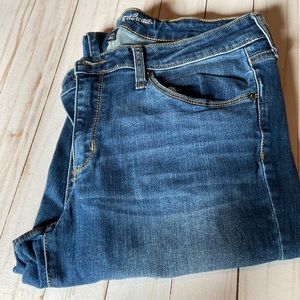 Universal Thread mid-rise skinny jeans